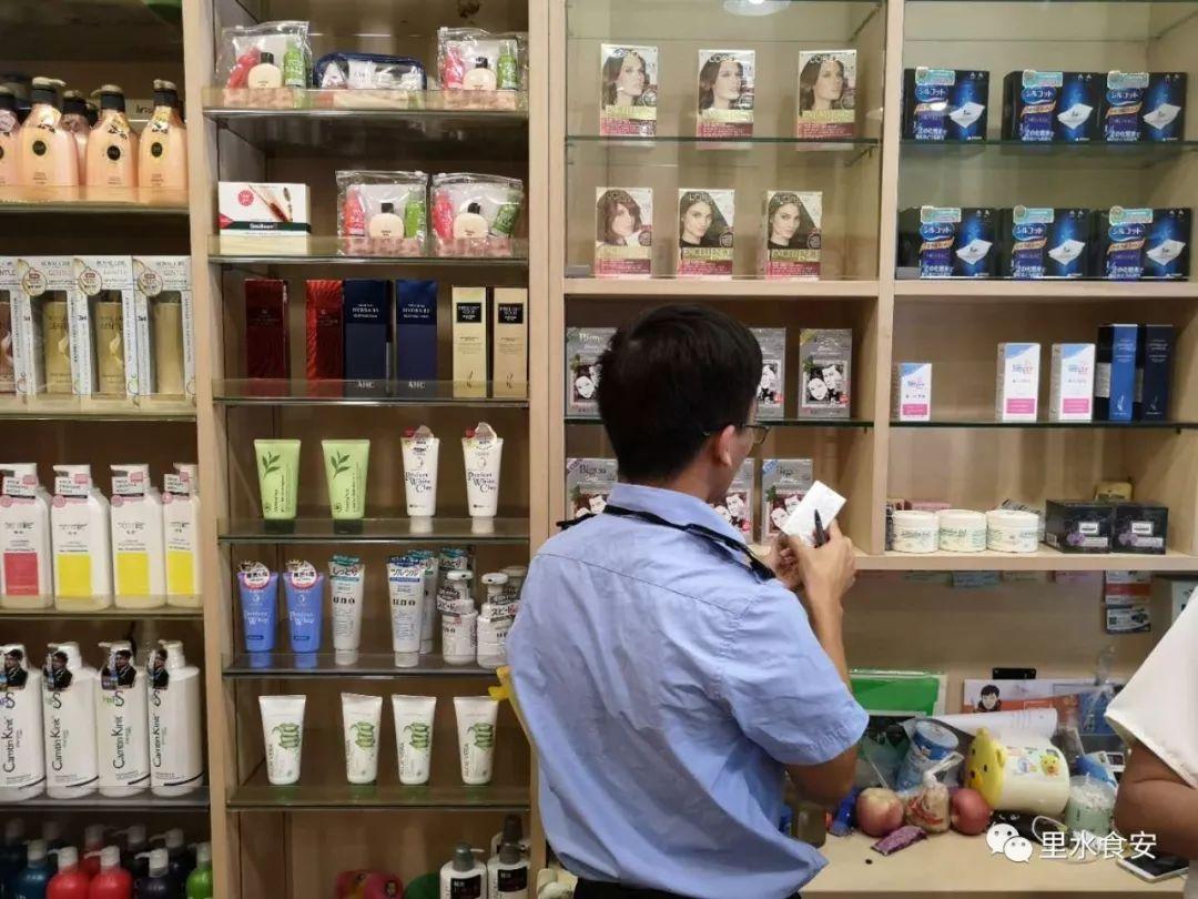 化妆品包装要有什么标签_化妆包装标签品要有什么要求_化妆包装标签品要有哪些