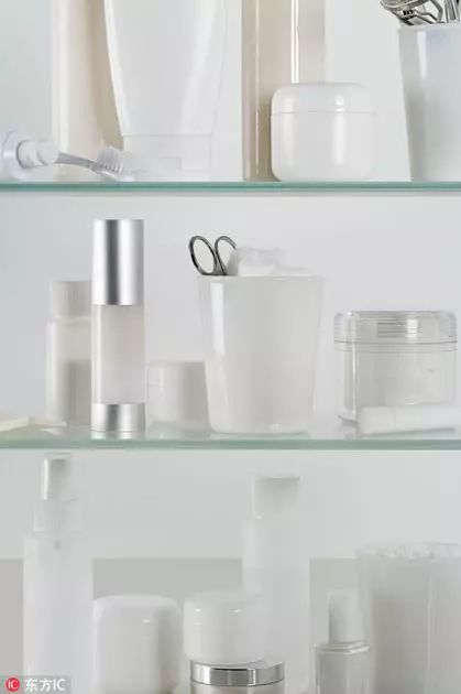 化妆品的包装盒能卖钱吗_化妆品容器包装_化妆品包装盒内托