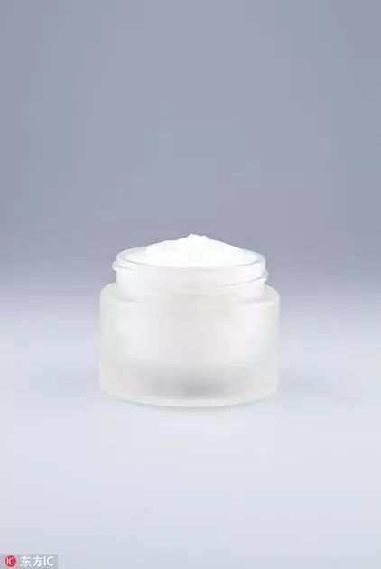 化妆品容器包装_化妆品的包装盒能卖钱吗_化妆品包装盒内托