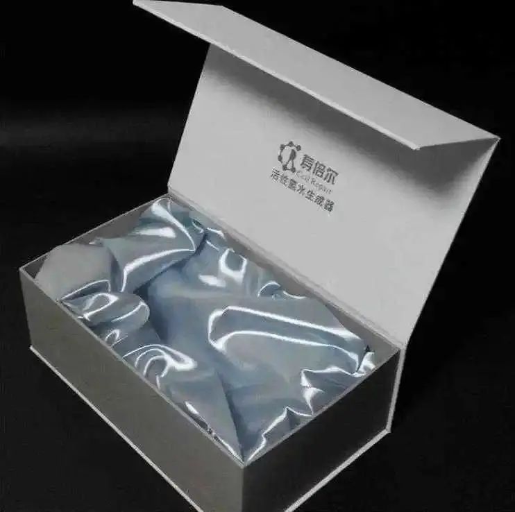 化妆品开窗包装盒_包装盒开窗设计_包装开窗是什么意思